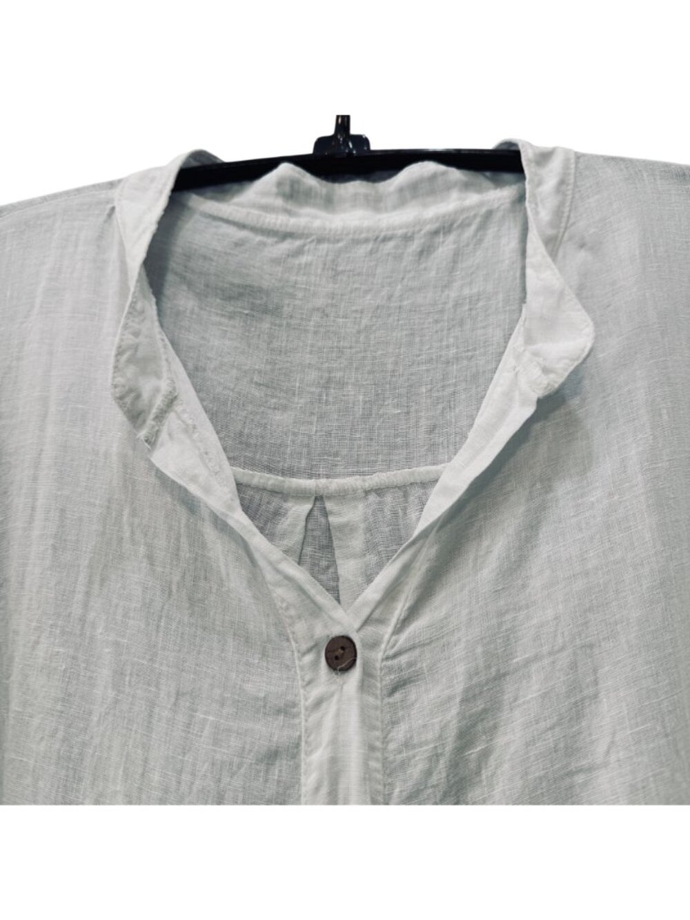 White 100% Linen Blouse Size M Johnny Collar Prato Italy Beachy Quiet Luxury - Picture 3 of 7